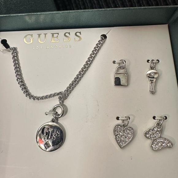 🆕GUESS Silver Interchangeable Charm Necklace Set - Picture 3 of 10